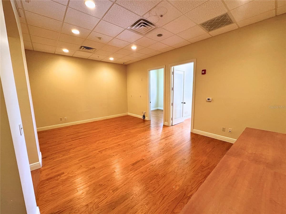 2100 HILLMOOR DRIVE — photo 4 of 5