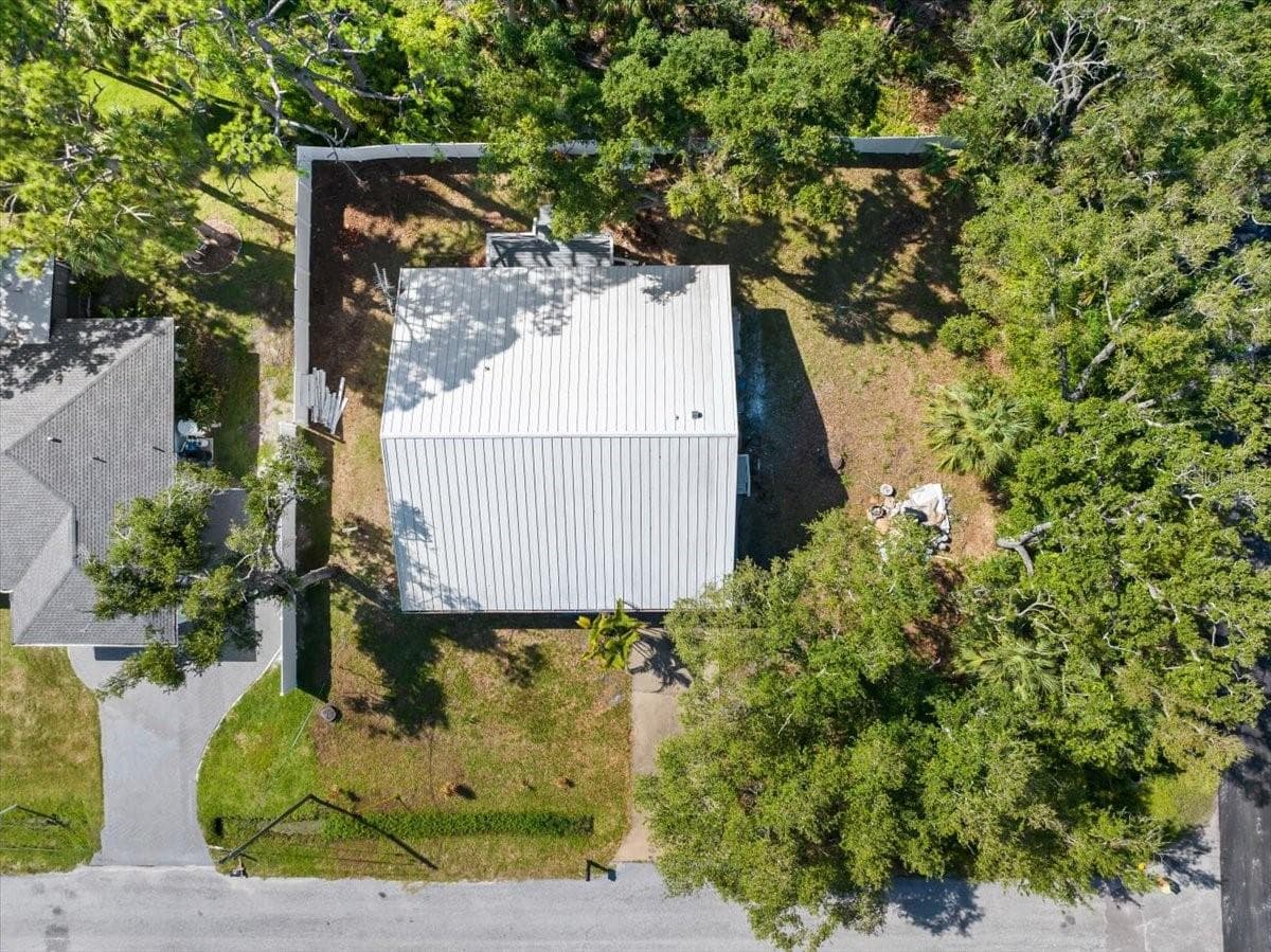 116 HERMES ROAD — photo 32 of 39