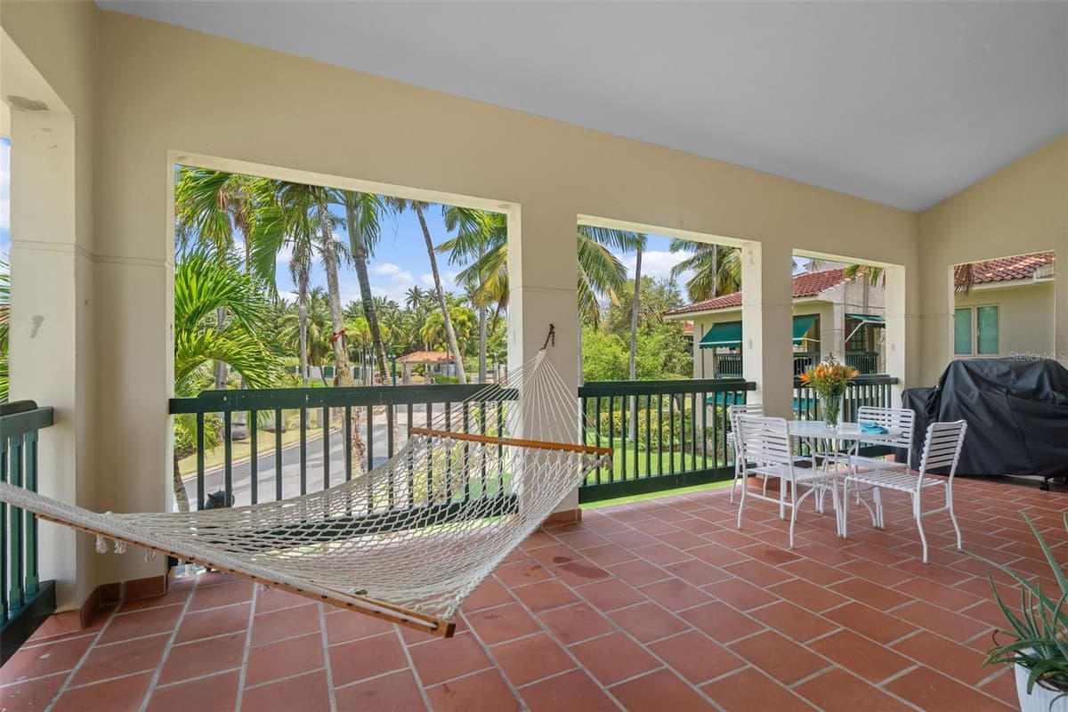 . LAKESIDE VILLAS — photo 46 of 46