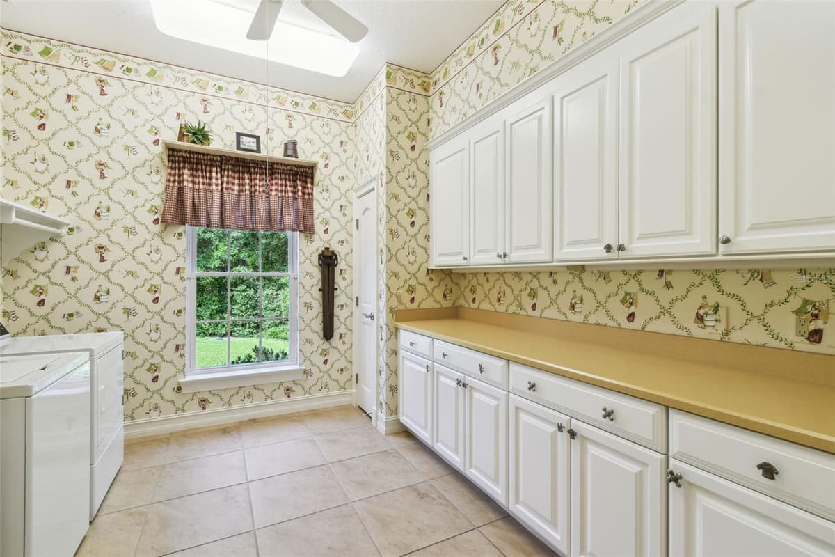 1745 TAYLOR WOODS ROAD — photo 45 of 66