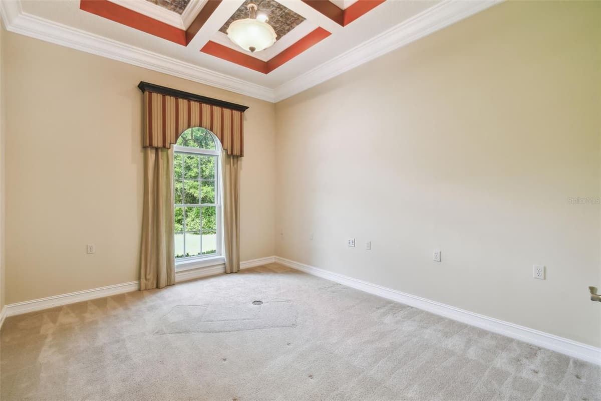 1745 TAYLOR WOODS ROAD — photo 31 of 66
