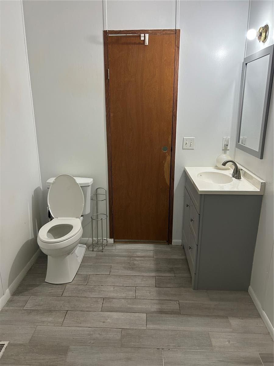 8286 VINE TERRACE — photo 8 of 16