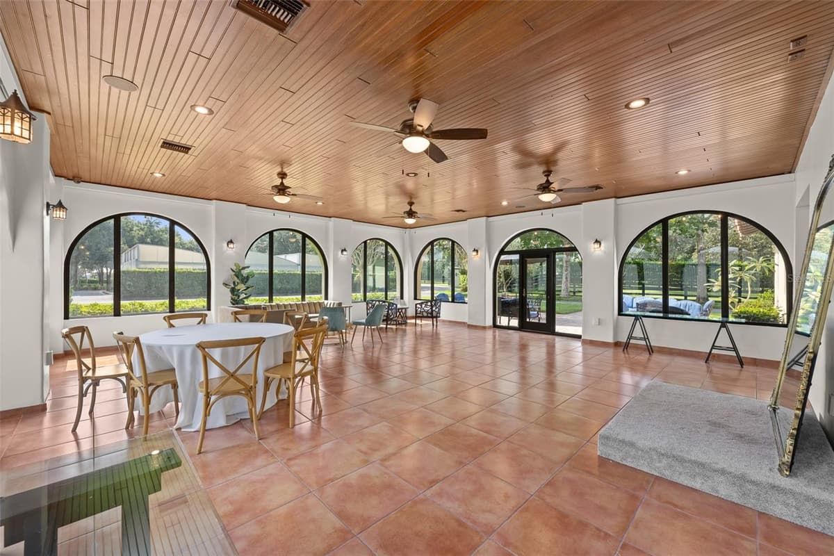 11901 FORT KING HIGHWAY — photo 15 of 51