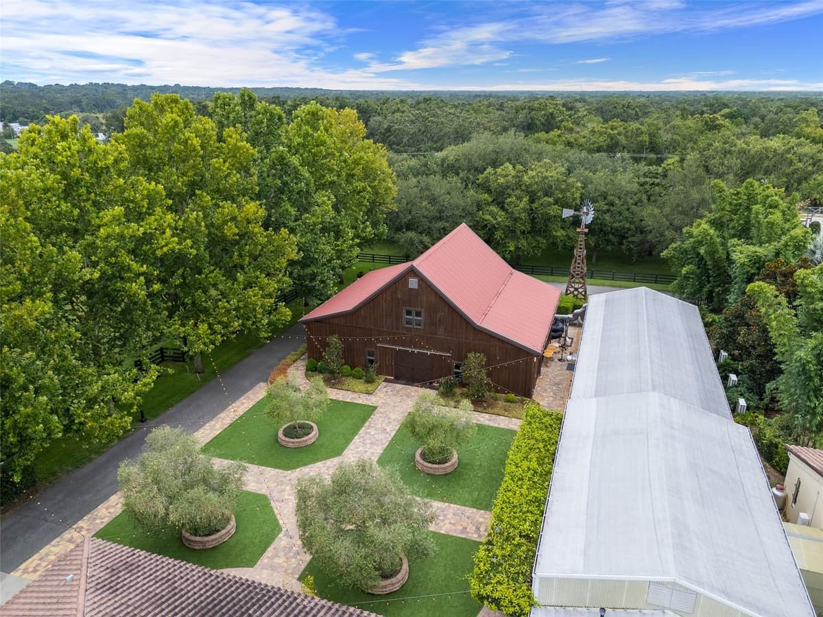 11901 FORT KING HIGHWAY — photo 7 of 51