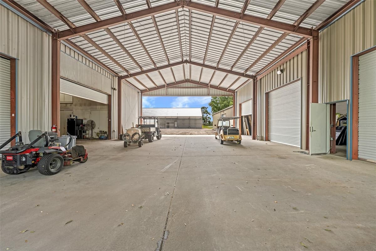 11901 FORT KING HIGHWAY — photo 33 of 51