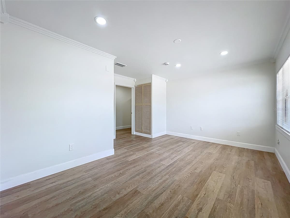 507 EAST STREET — photo 29 of 69