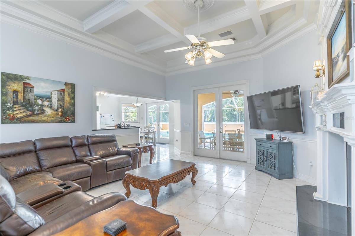 150 UTOPIA CIRCLE — photo 17 of 47