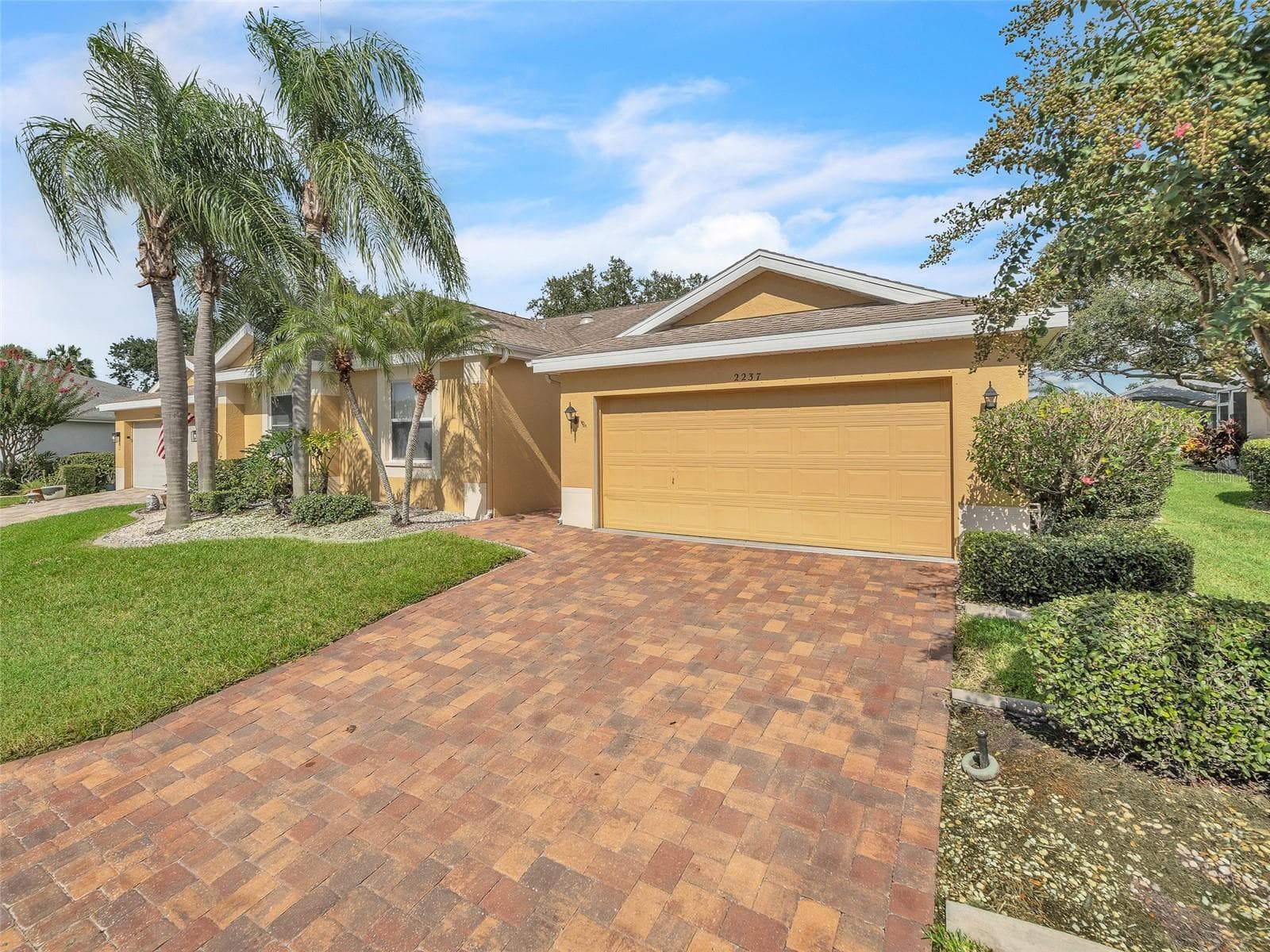 2237 MAYFIELD PALMS LANE — photo 2 of 45