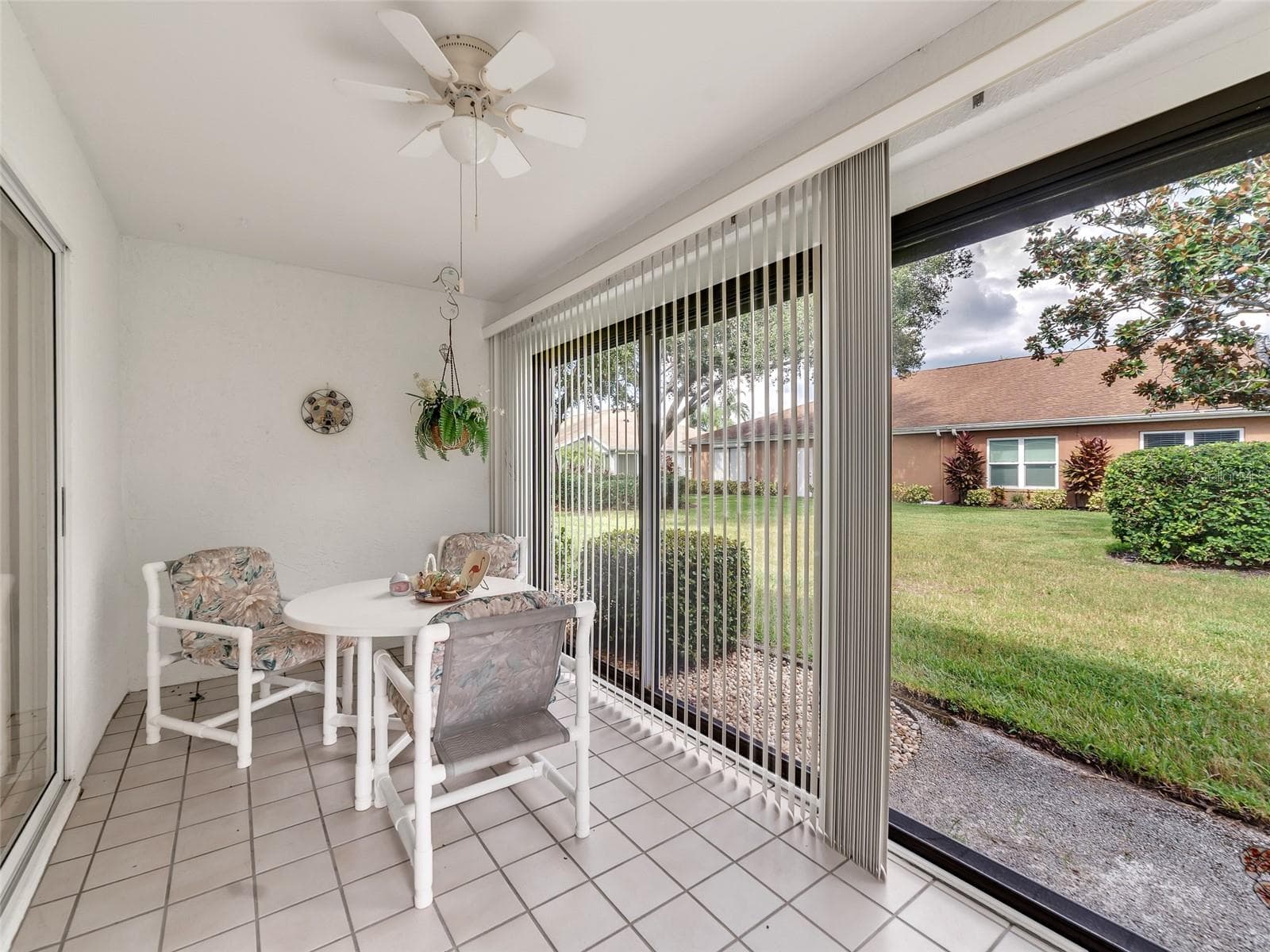 2237 MAYFIELD PALMS LANE — photo 23 of 45
