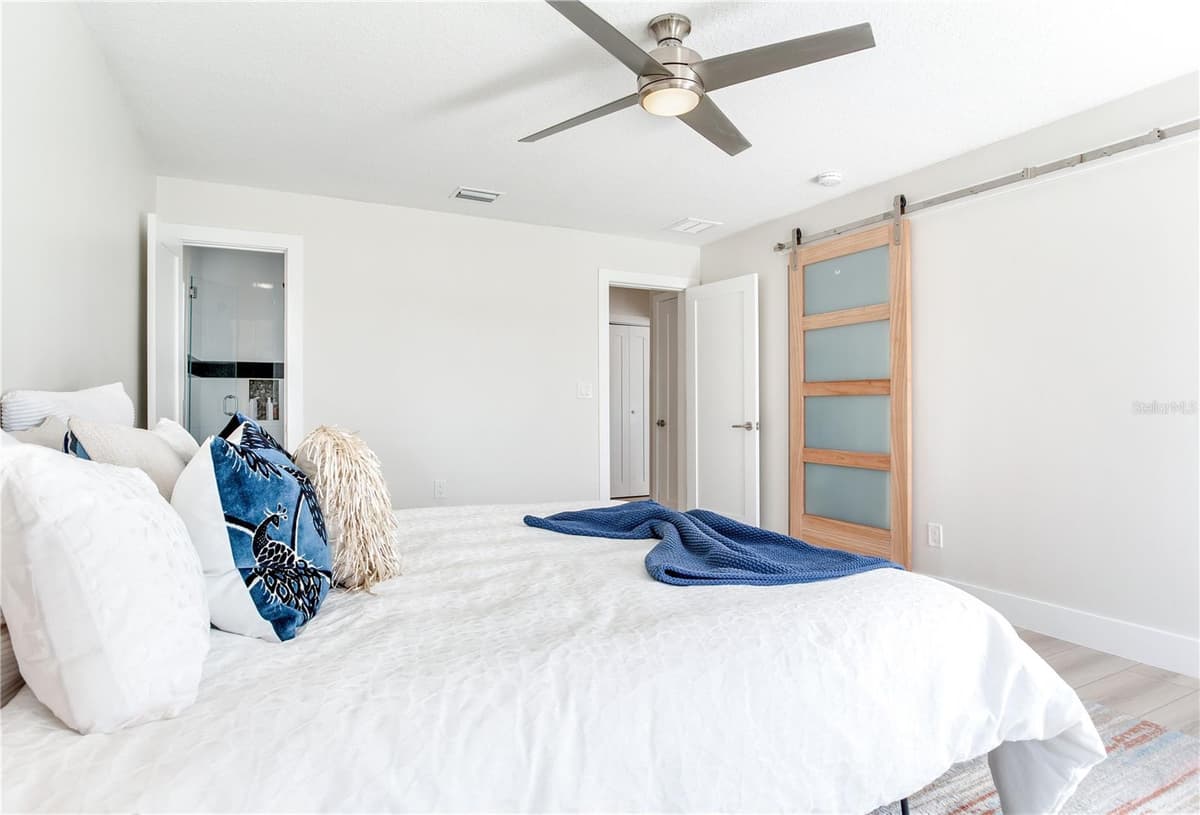 17081 DOLPHIN DRIVE — photo 77 of 97