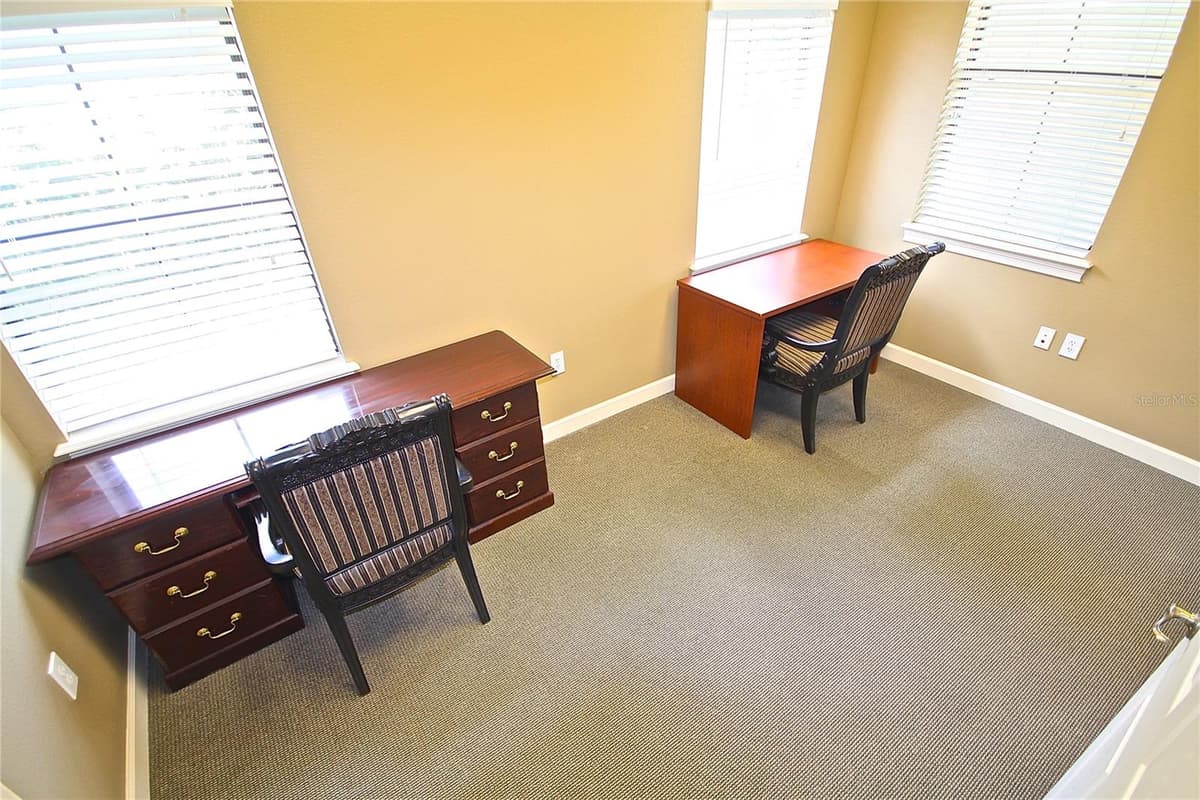 1401 TOWN PLAZA COURT — photo 9 of 14