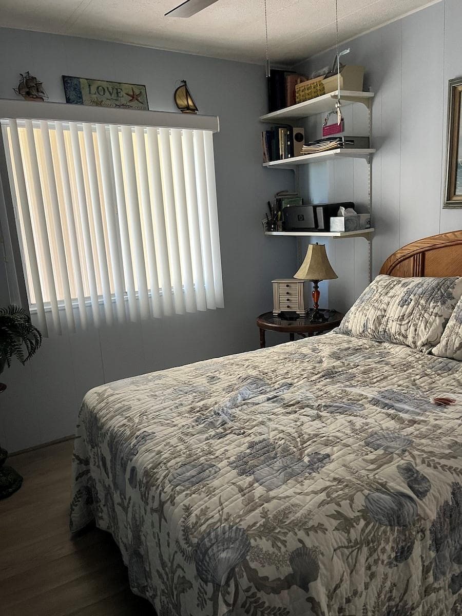 3153 ORCHARD DRIVE — photo 40 of 44