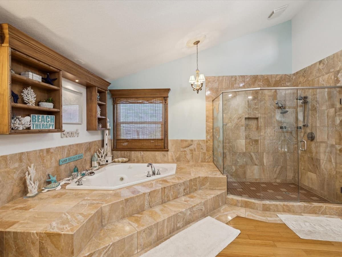 5101 WESTSHORE DRIVE — photo 39 of 88