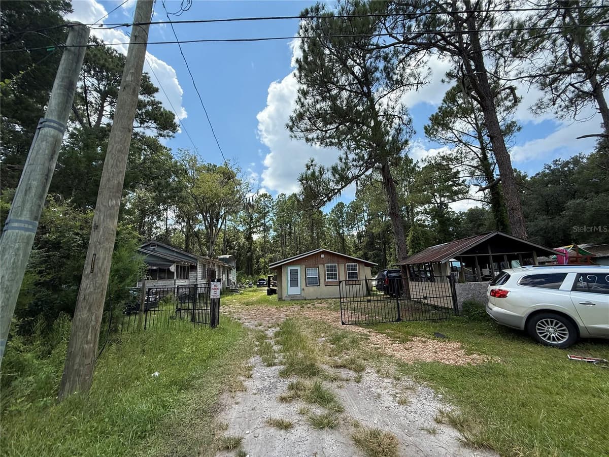 16016 US HIGHWAY 301 — photo 19 of 22