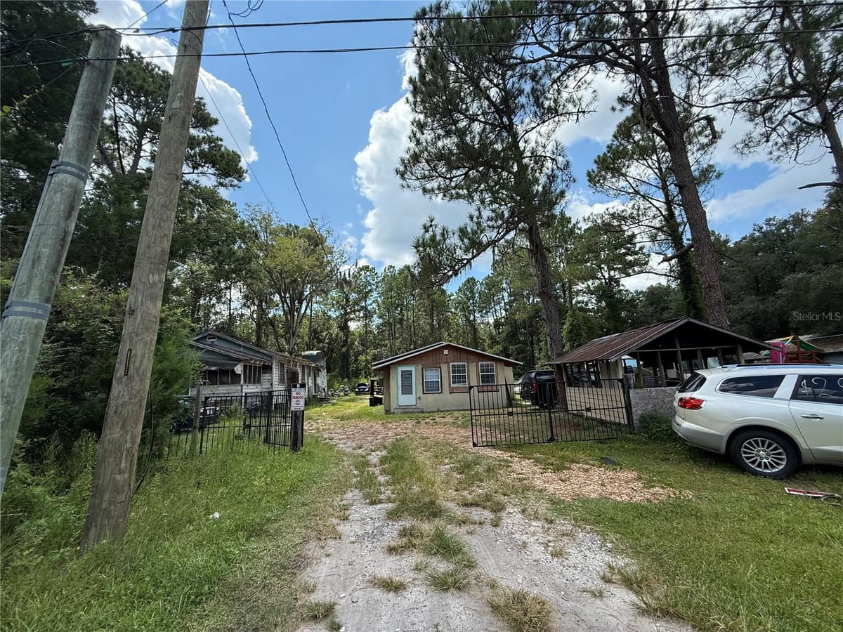 16016 US HIGHWAY 301 — photo 18 of 22