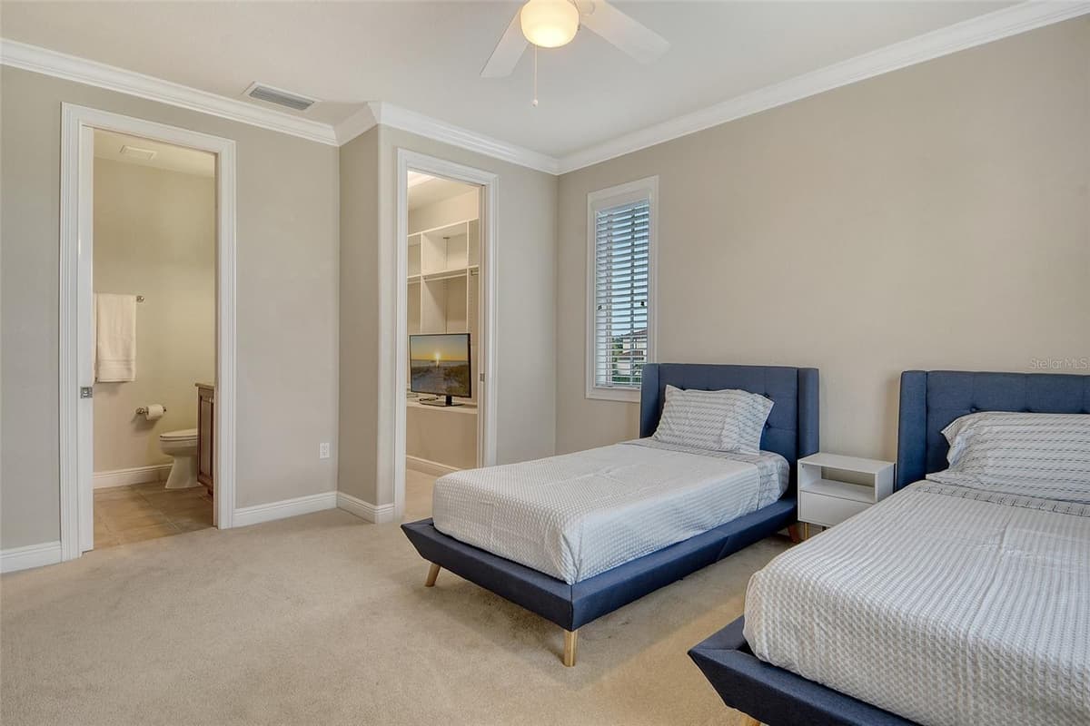 591 PUTTING GREEN LANE — photo 49 of 68