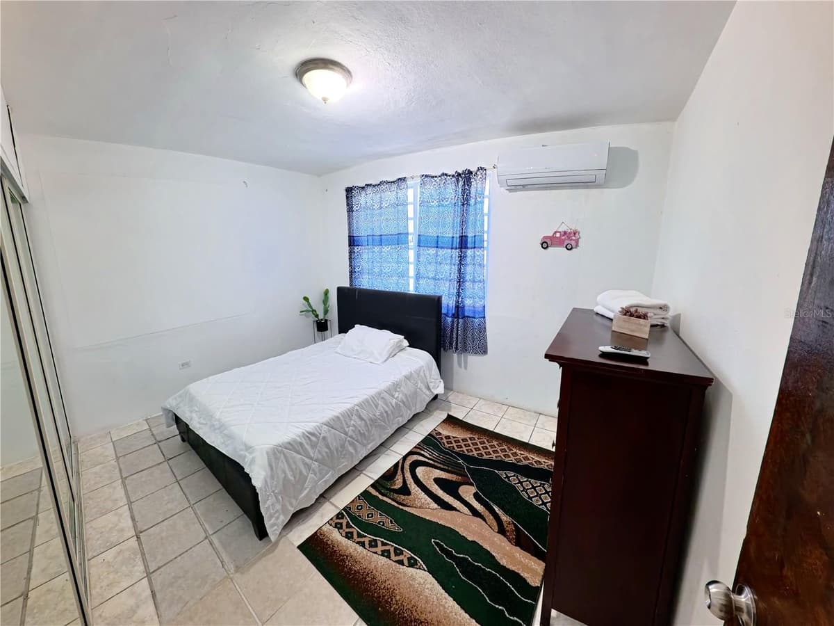 696 CALLE PRINCIPAL — photo 17 of 27