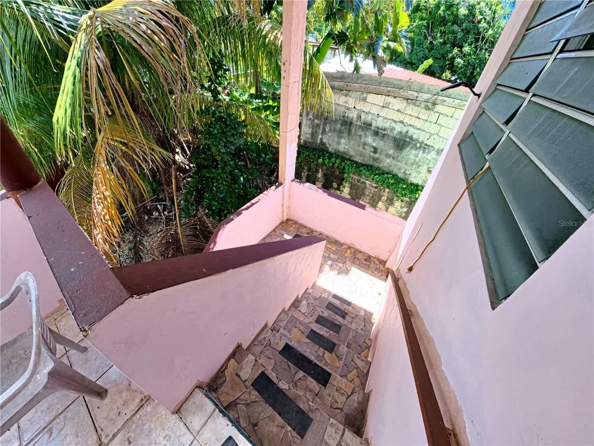 696 CALLE PRINCIPAL — photo 6 of 27