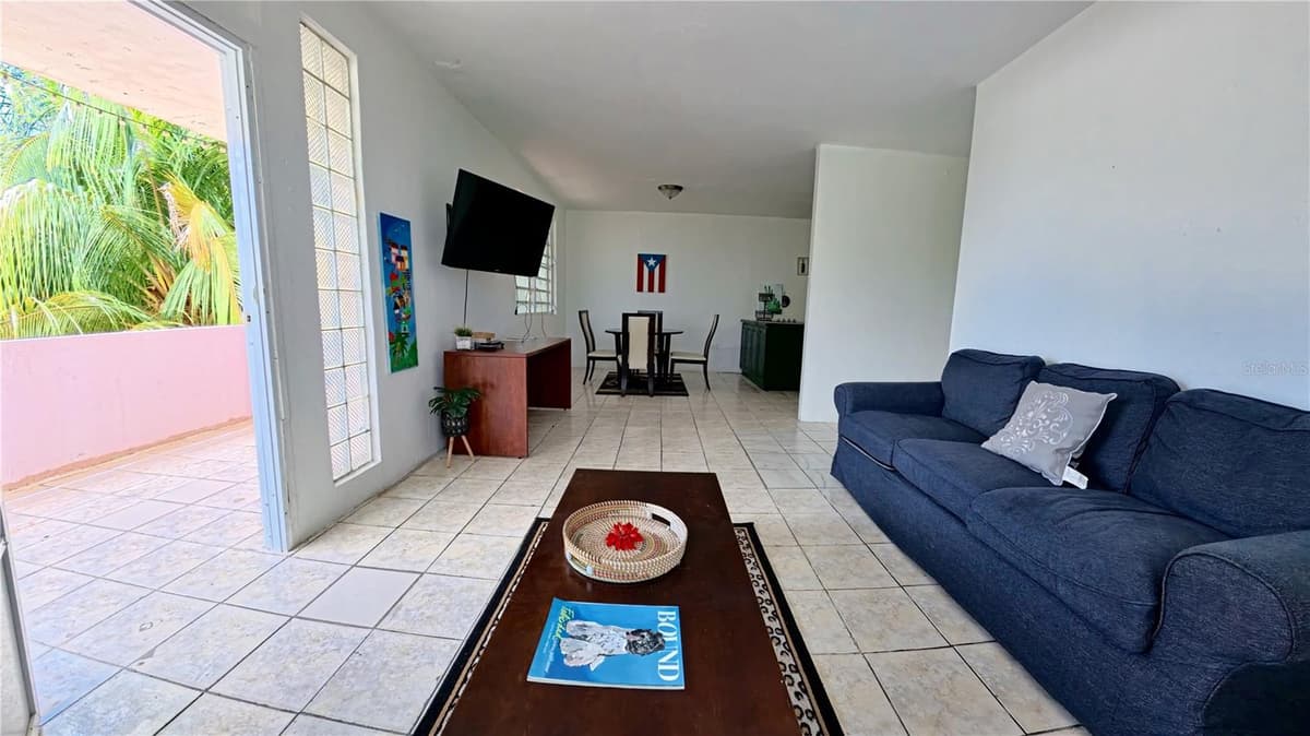 696 CALLE PRINCIPAL — photo 11 of 27