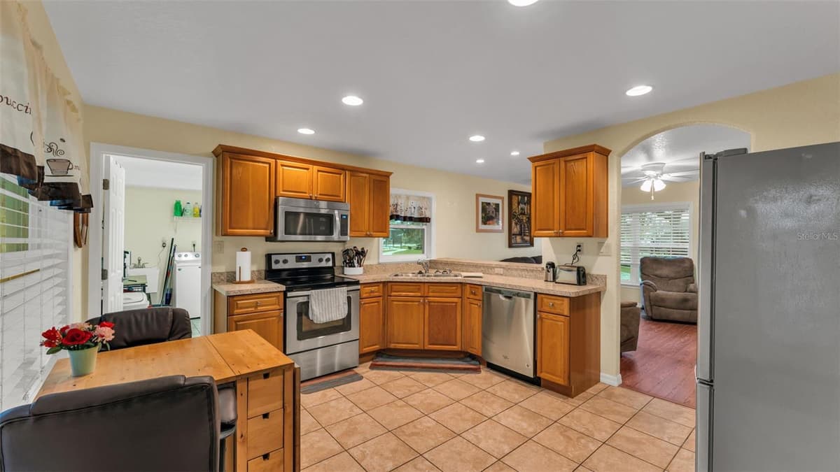 701 KEEN ROAD — photo 10 of 100