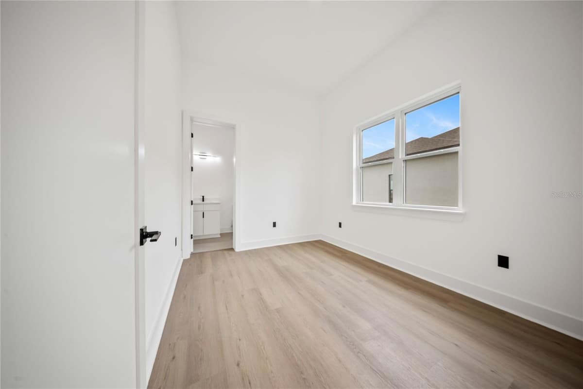 156 CALADIUM AVENUE — photo 38 of 92