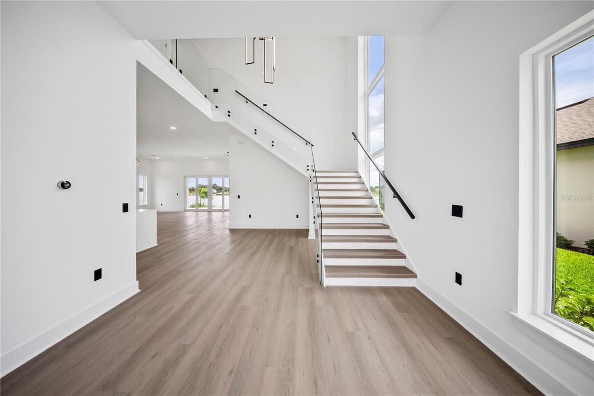 156 CALADIUM AVENUE — photo 16 of 92