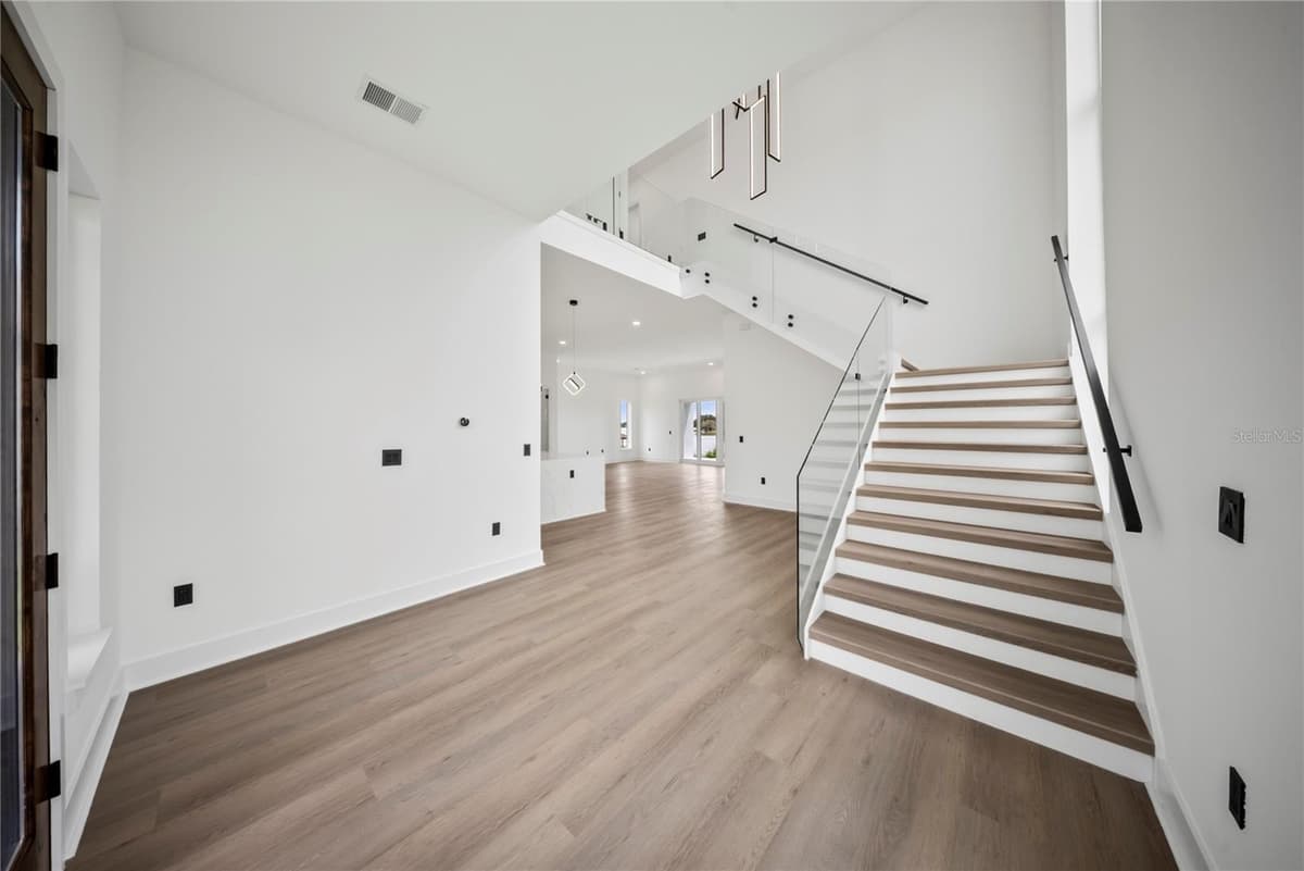 156 CALADIUM AVENUE — photo 17 of 92
