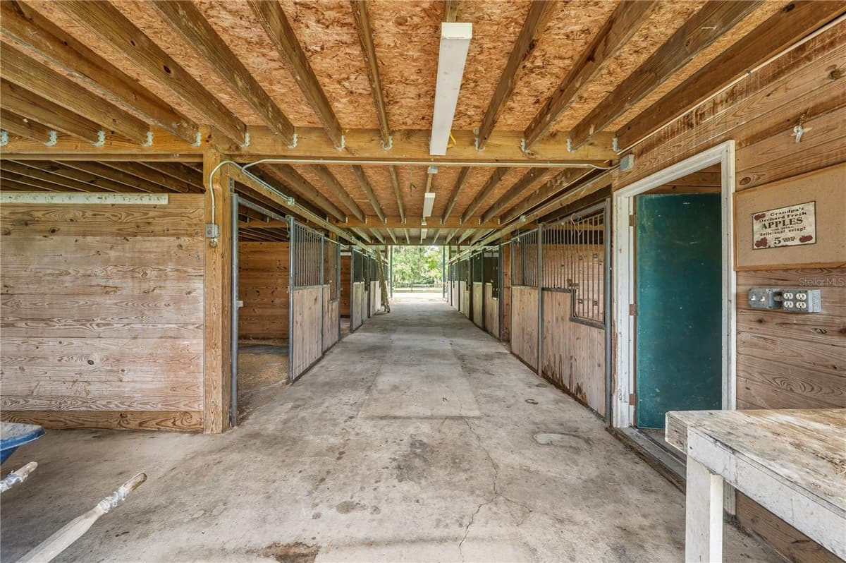 12615 GAINESVILLE ROAD — photo 39 of 93