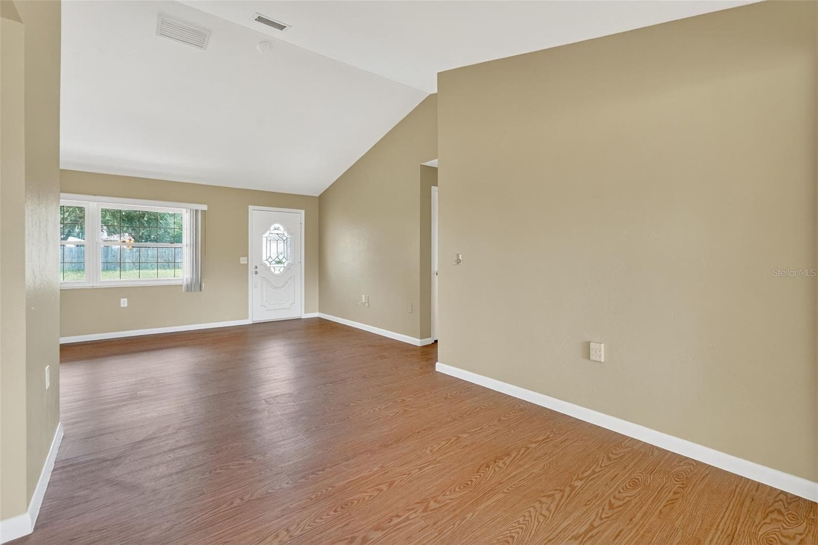 553 BUTTONBUSH DRIVE — photo 16 of 46