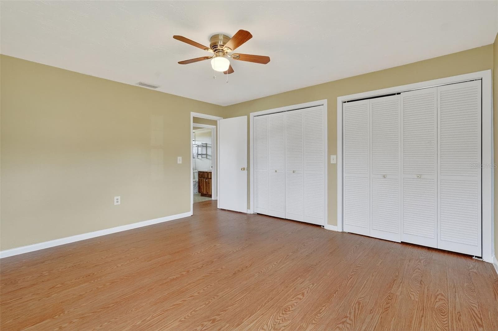553 BUTTONBUSH DRIVE — photo 22 of 46