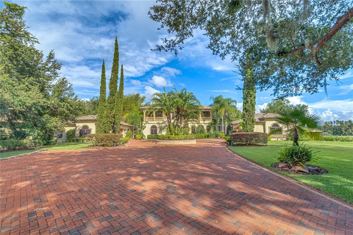117 BELLAMERE PALMS COURT — photo 8 of 97