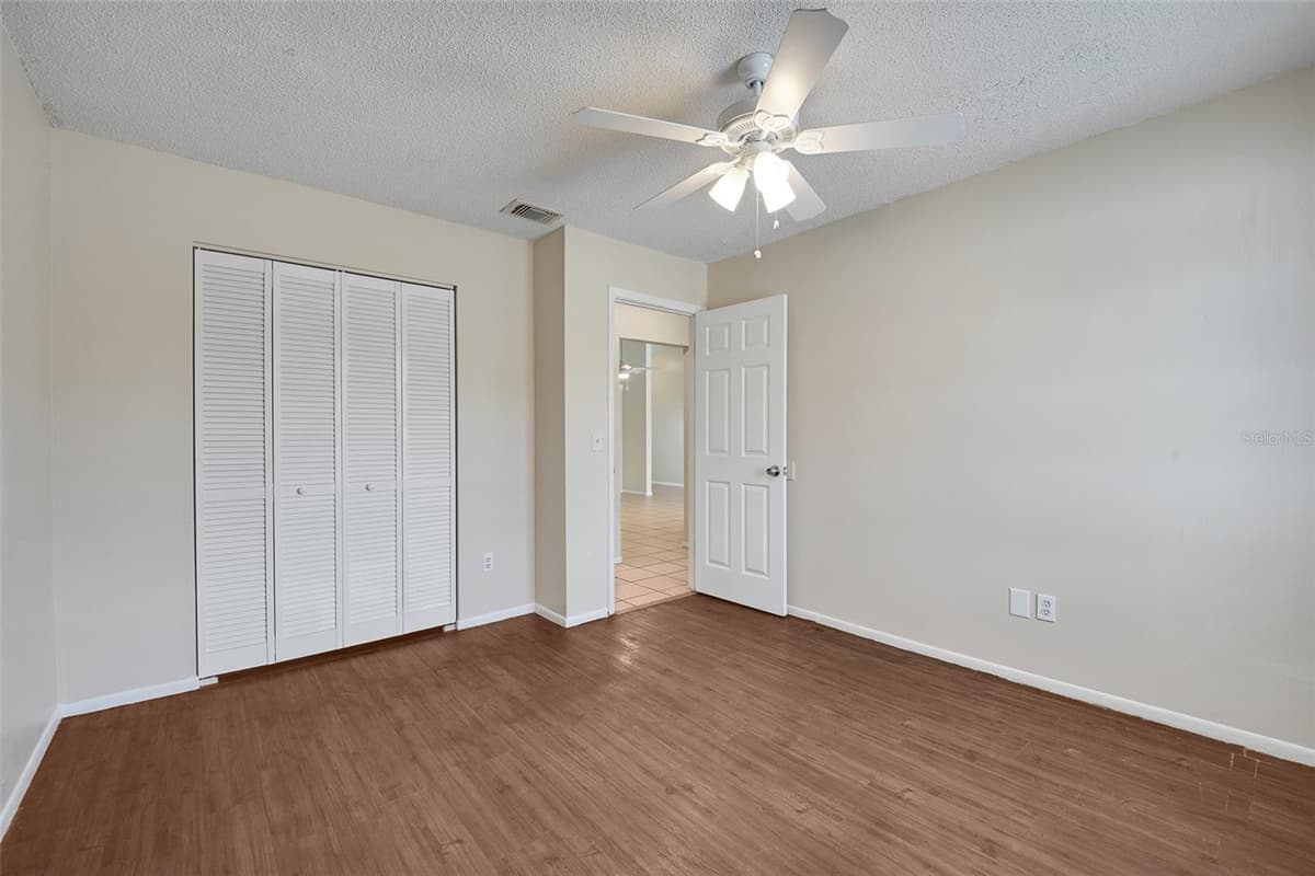 461 BOXWOOD COURT — photo 24 of 37