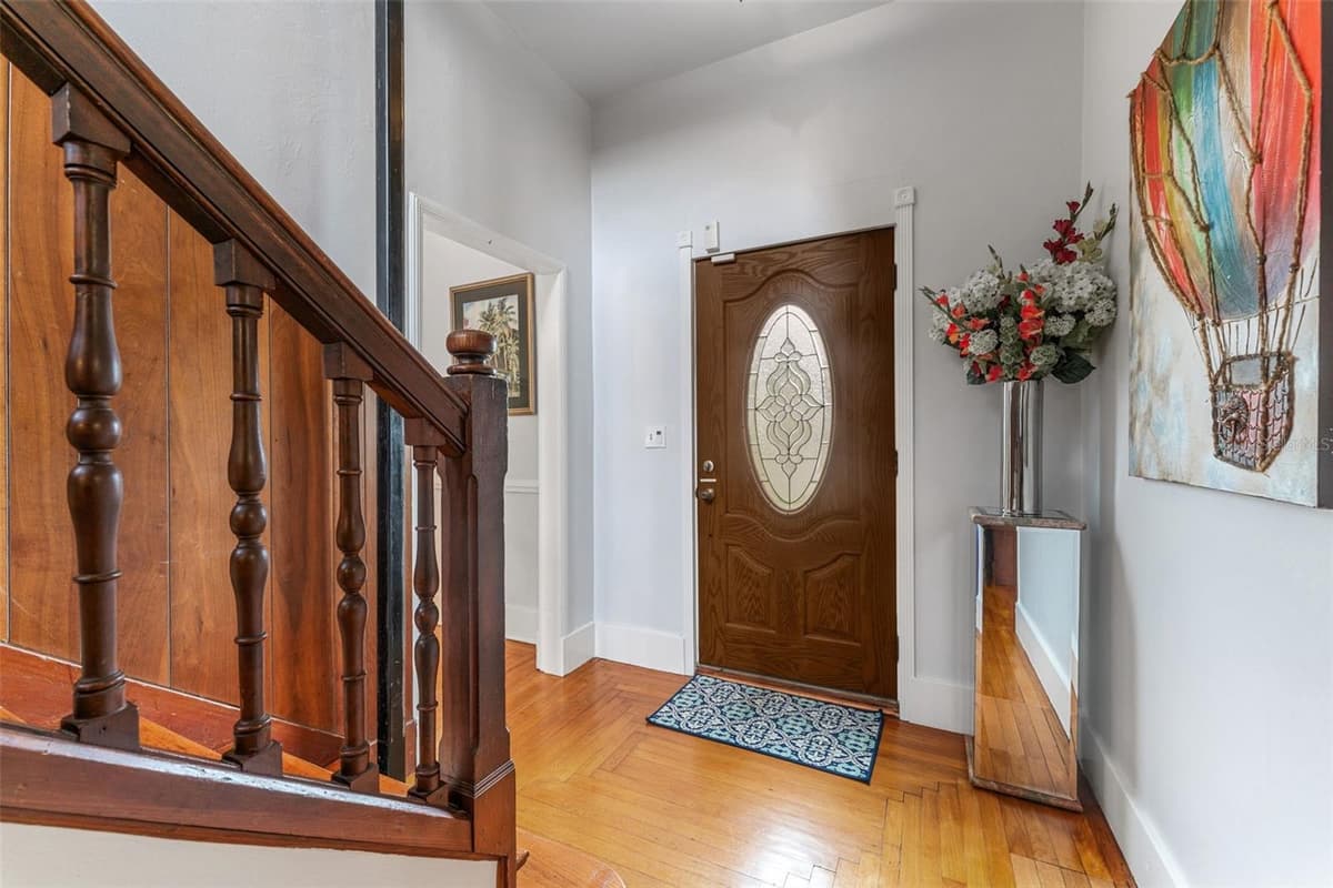 1500 MAPLE STREET — photo 15 of 96
