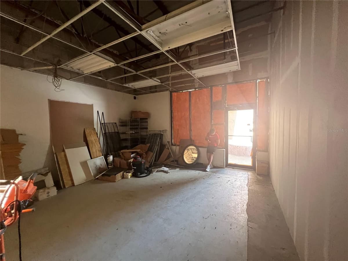 1074 MONTGOMERY ROAD — photo 16 of 26