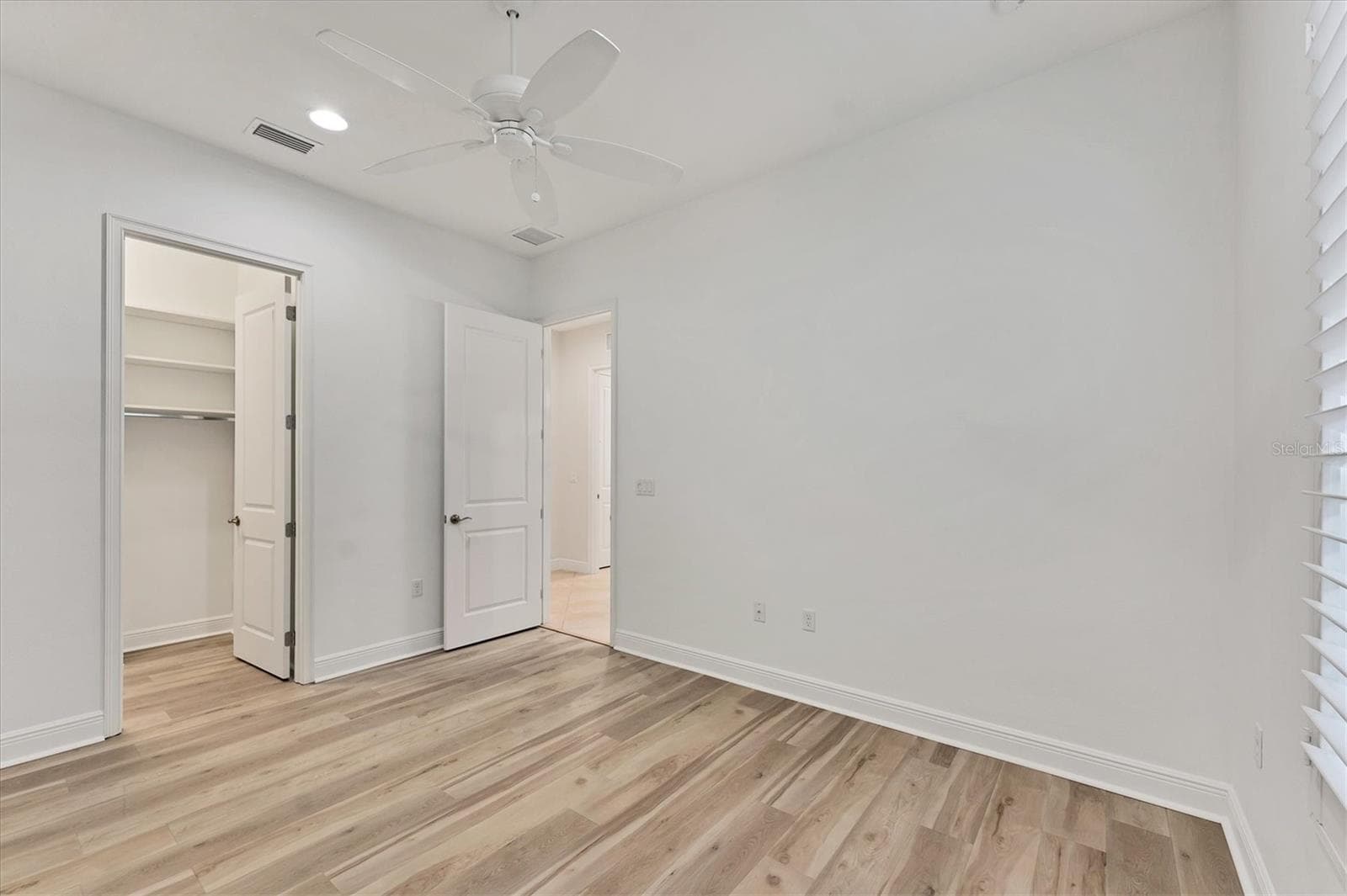 14215 KINGLET TERRACE — photo 47 of 95