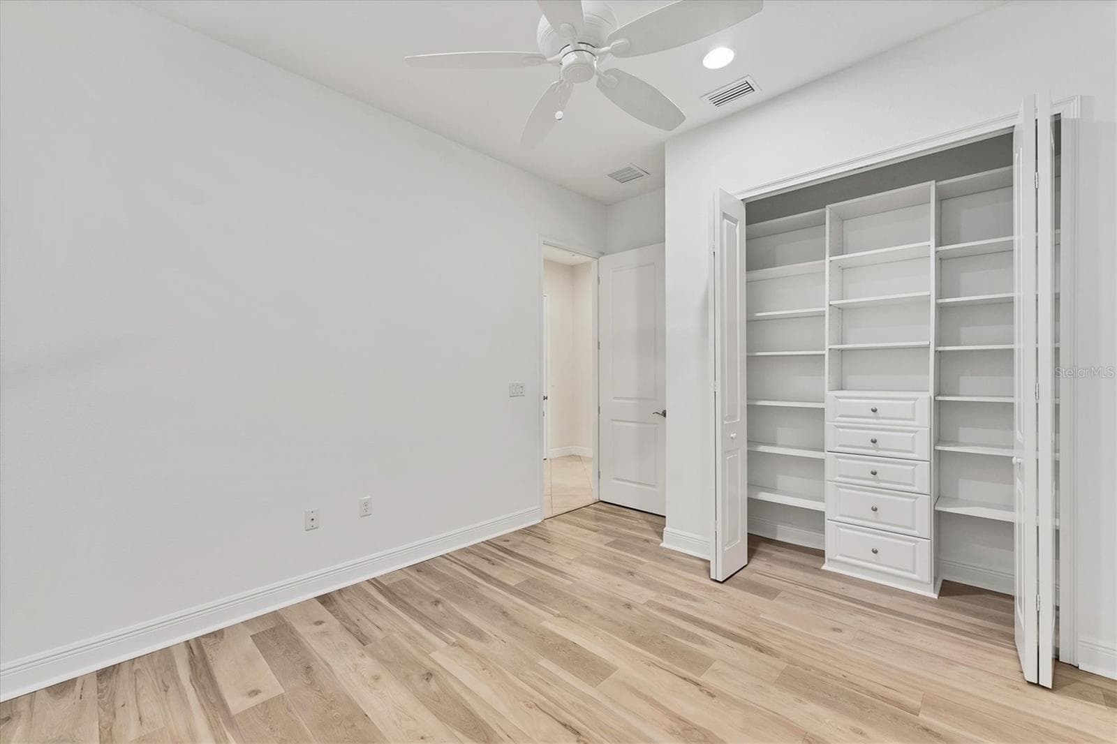 14215 KINGLET TERRACE — photo 44 of 95