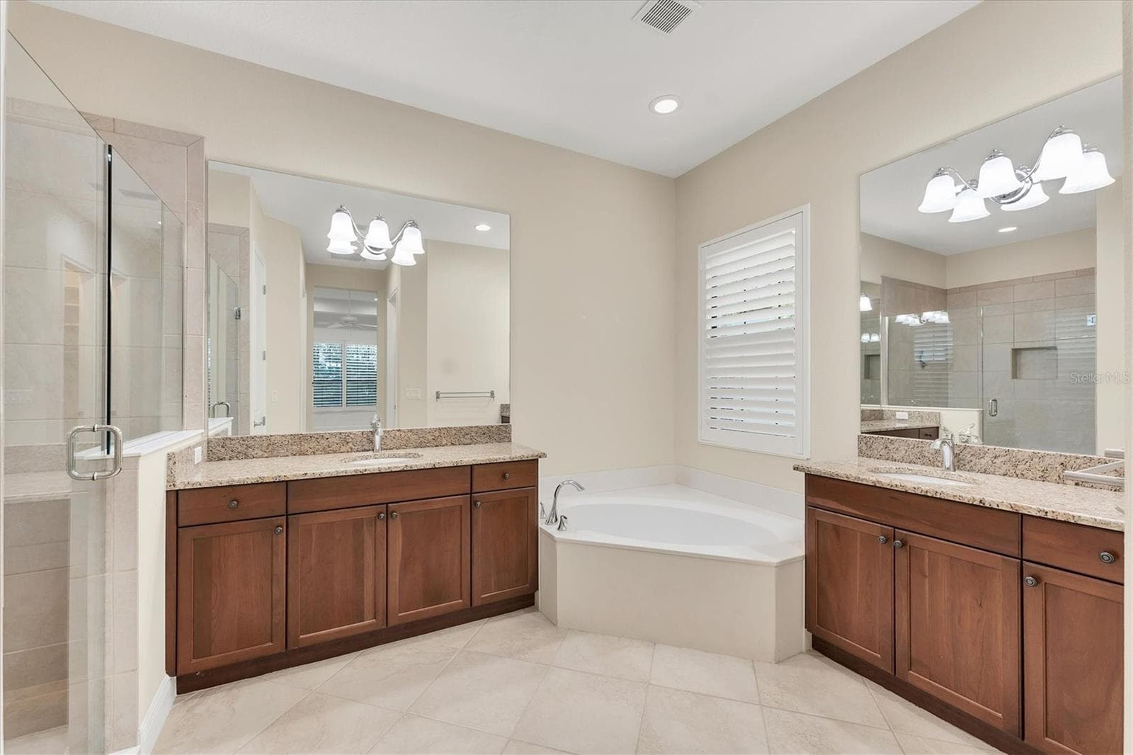 14215 KINGLET TERRACE — photo 40 of 95