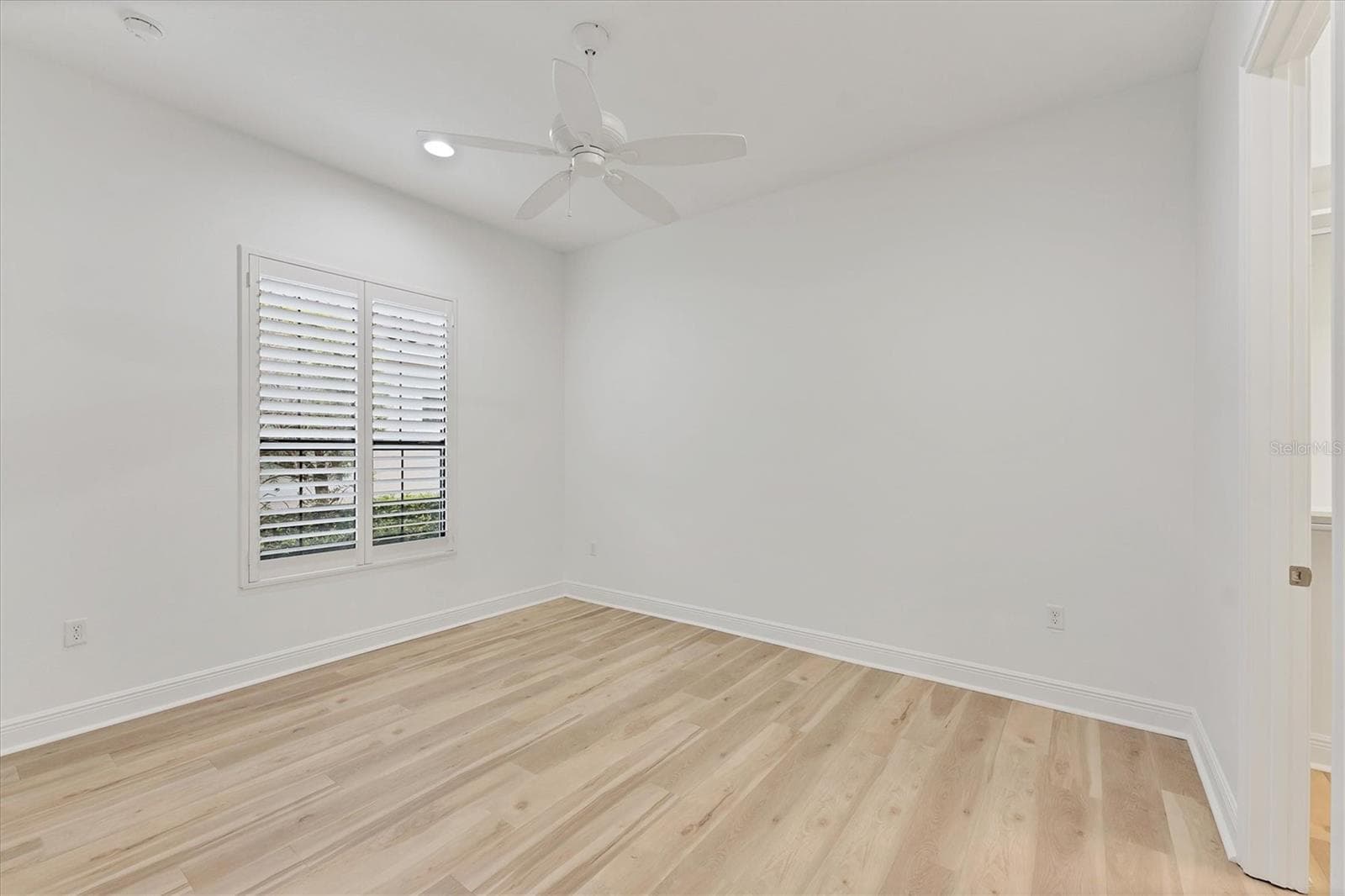 14215 KINGLET TERRACE — photo 46 of 95