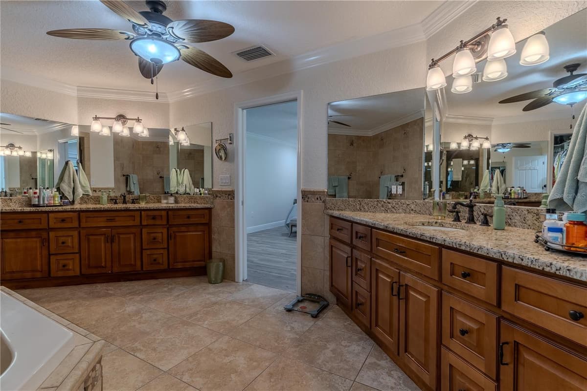 8006 LAKE LOWERY ROAD — photo 34 of 74