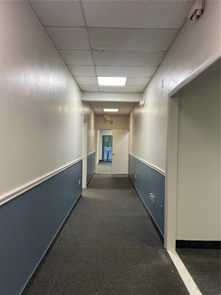 1173 SPRING CENTRE SOUTH BOULEVARD — photo 5 of 15