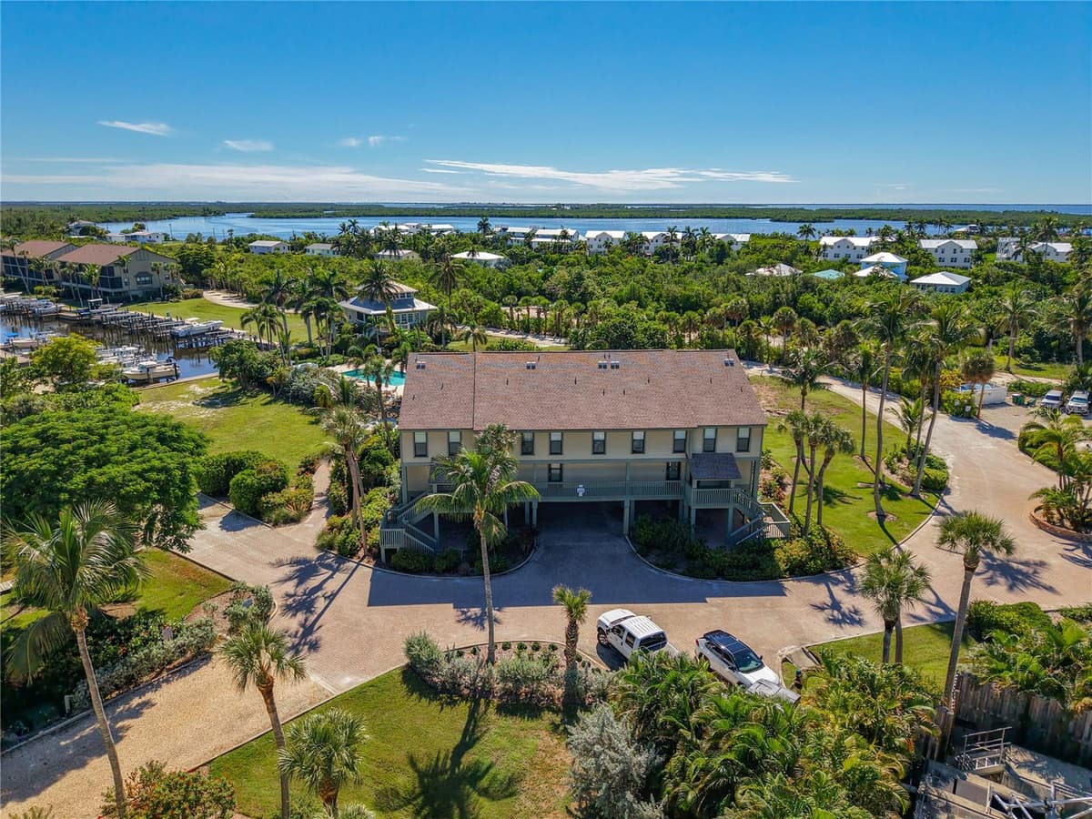 16750 BOCILLA PALMS DRIVE — photo 70 of 87