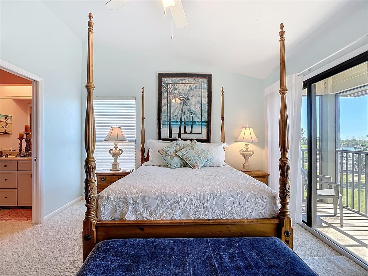 16750 BOCILLA PALMS DRIVE — photo 38 of 87
