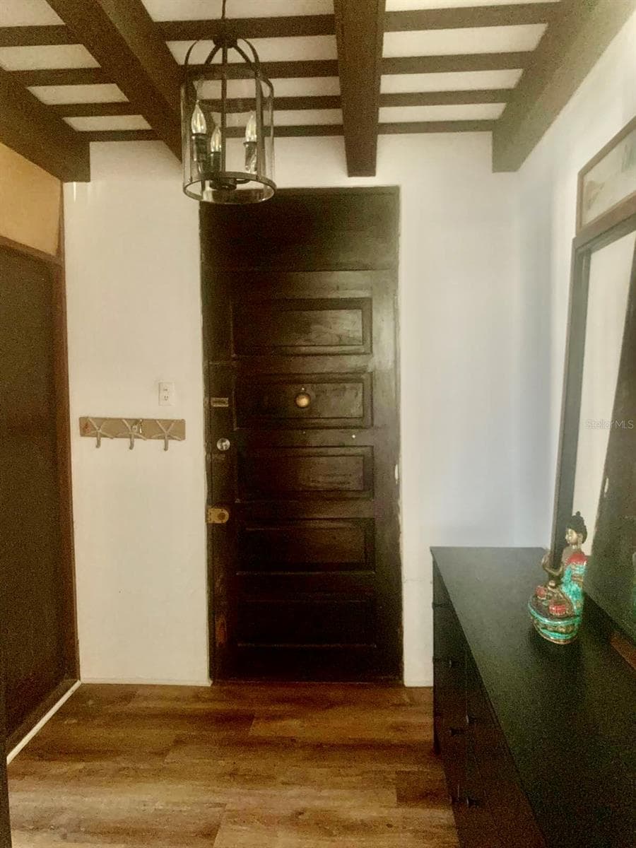 200 SOL ST. — photo 29 of 34