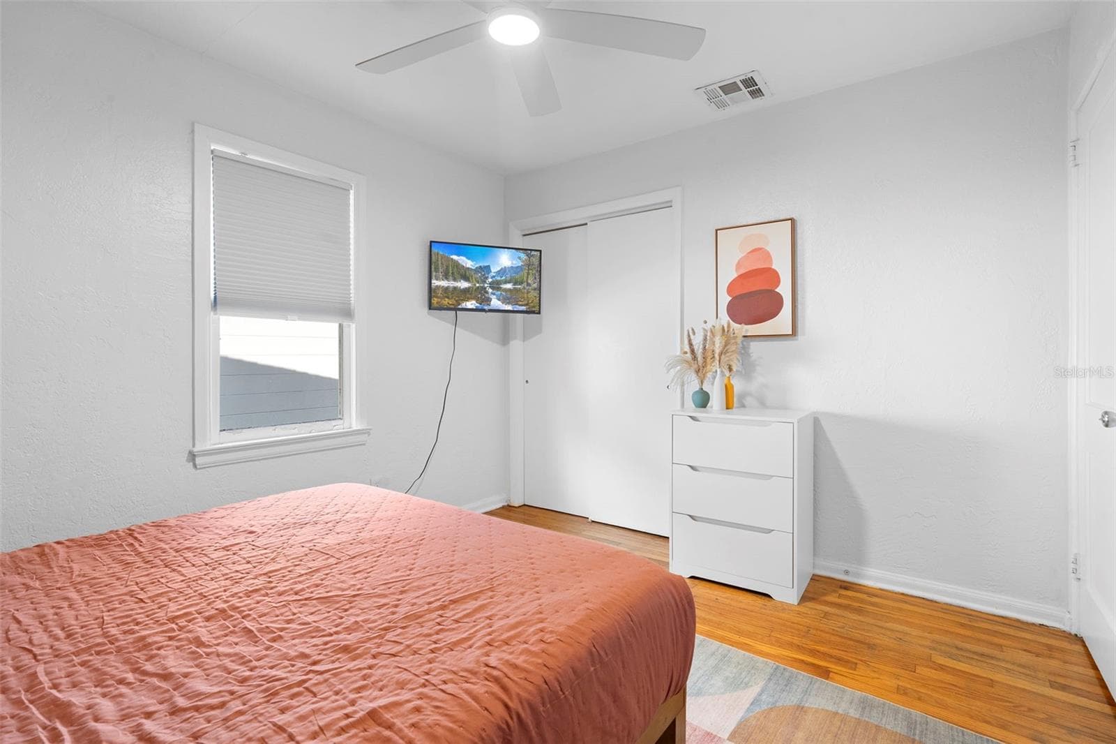 111 KING STREET — photo 37 of 49