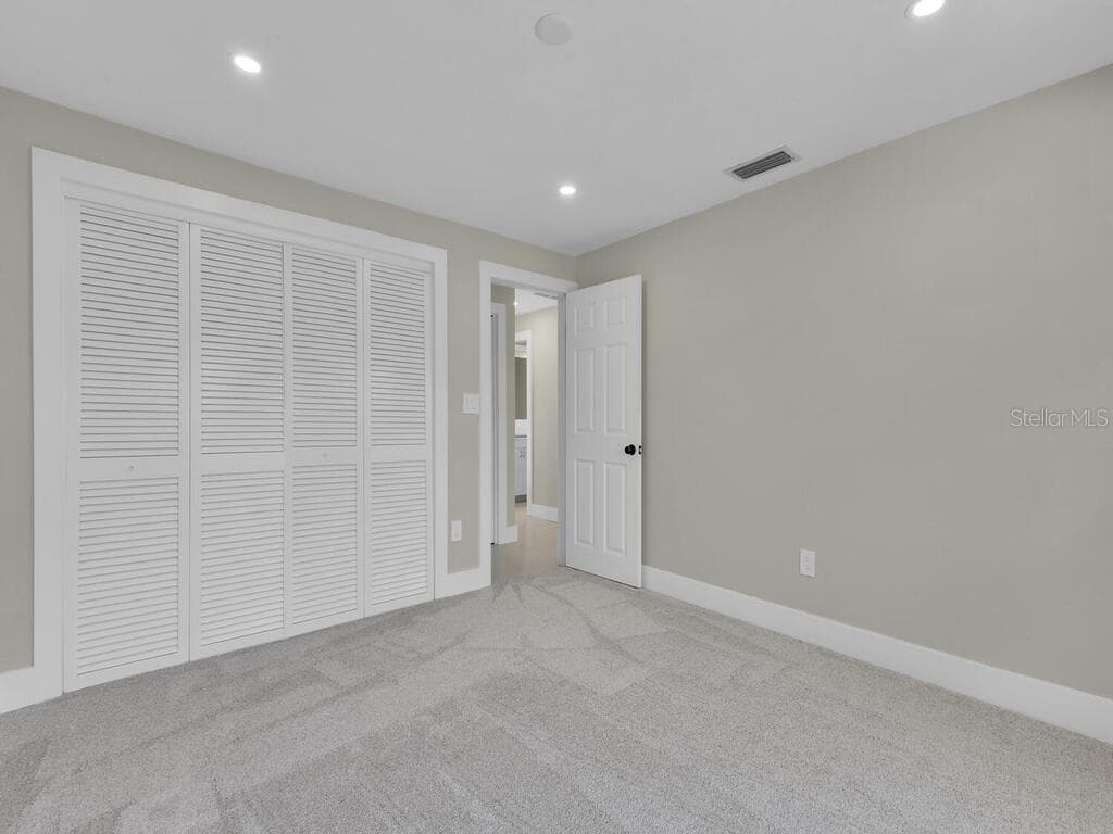 491 CYPRESS WAY — photo 33 of 44