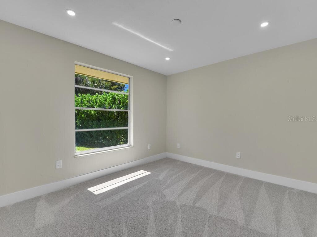 491 CYPRESS WAY — photo 28 of 44