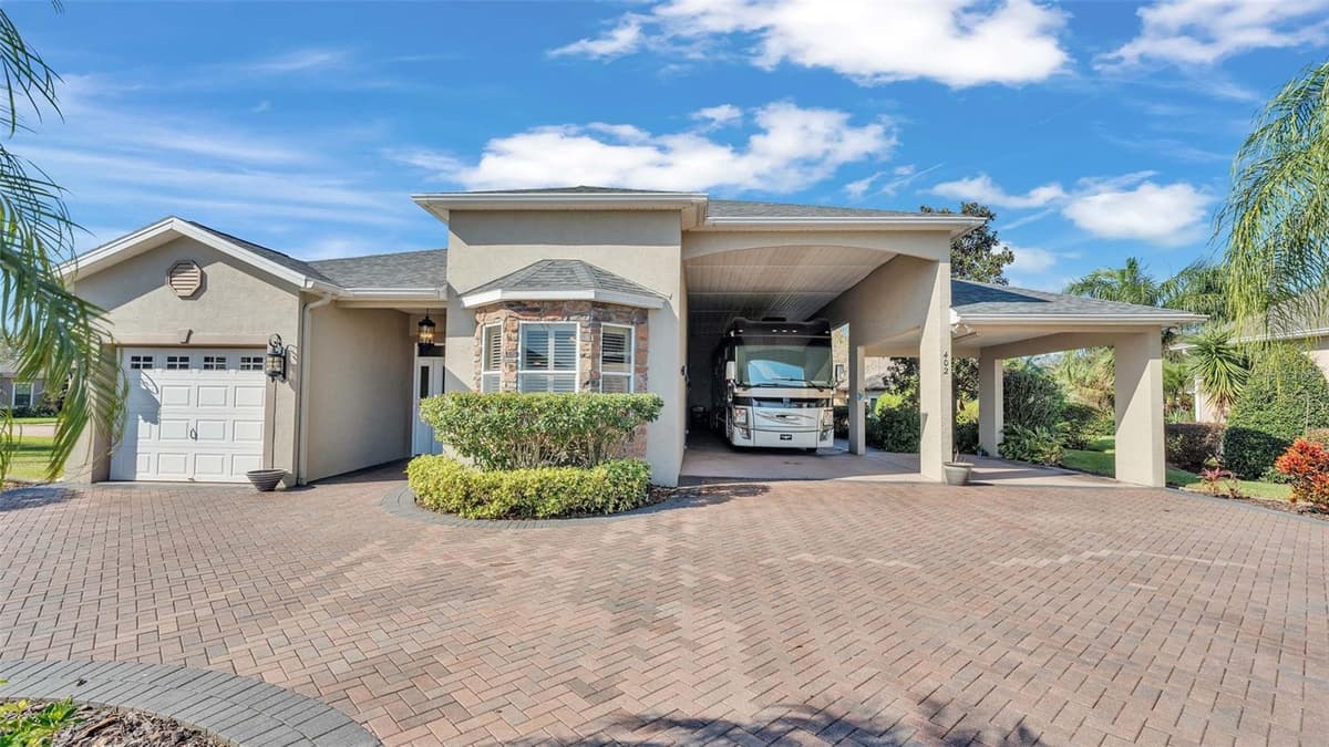 402 CRUISERS DRIVE — photo 1 of 33