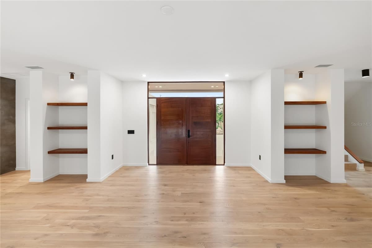 1759 WALDEMERE STREET — photo 7 of 96