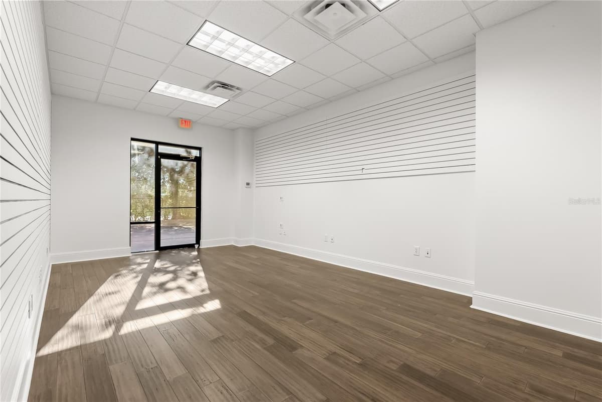 201 SPECIALTY POINT — photo 11 of 24