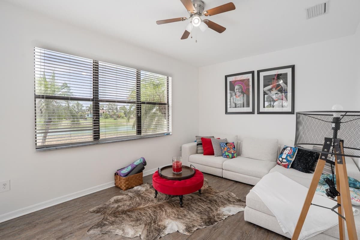 360 HOPE BAY LOOP — photo 15 of 57